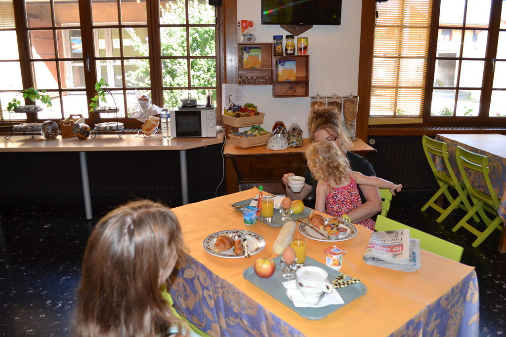 Hotel Restaurant Davat Brison-Saint-Innocent Bagian luar foto