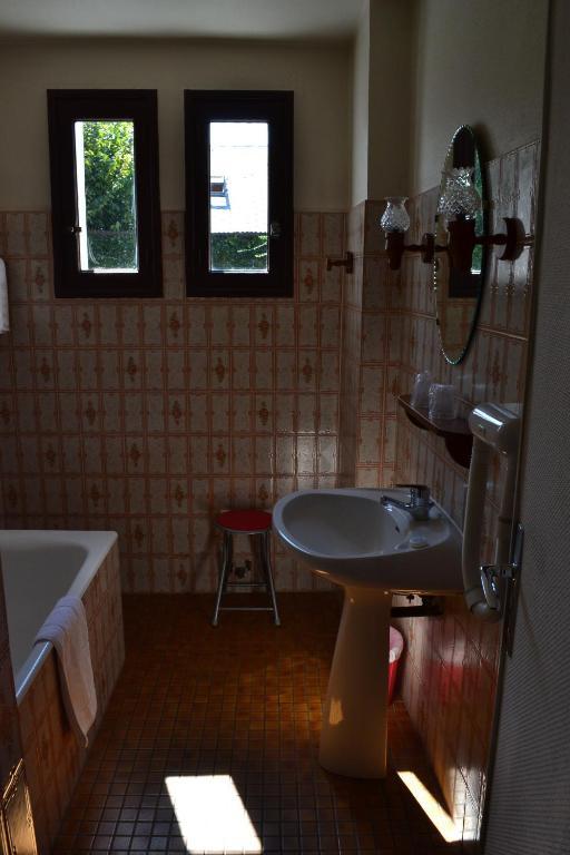 Hotel Restaurant Davat Brison-Saint-Innocent Ruang foto