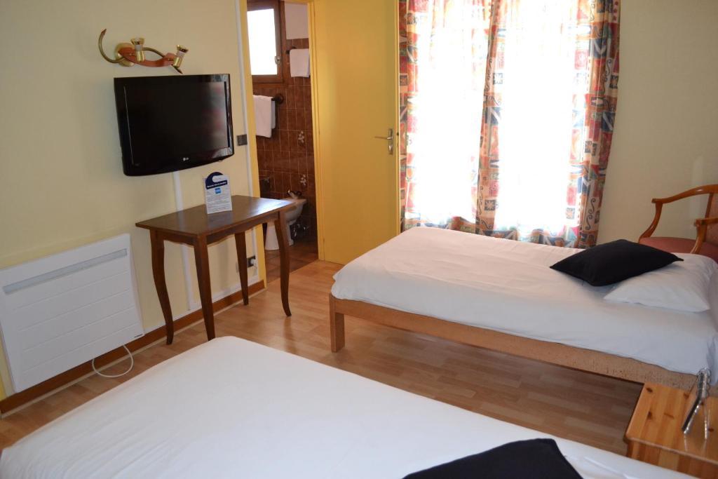 Hotel Restaurant Davat Brison-Saint-Innocent Ruang foto